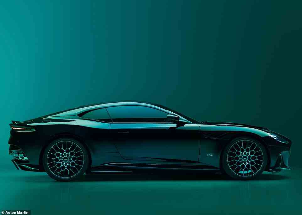 Der Aston Martin 770 Ultimate wurde im Rahmen des 110-jährigen Jubiläums des britischen Automobilkonzerns im Jahr 2023 als Schwanengesang-DBS-Modell vorgestellt