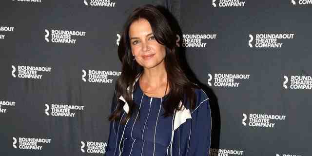 Katie Holmes stars in the off-Broadway play "The Wanderers." Opening night is set for Feb. 16.