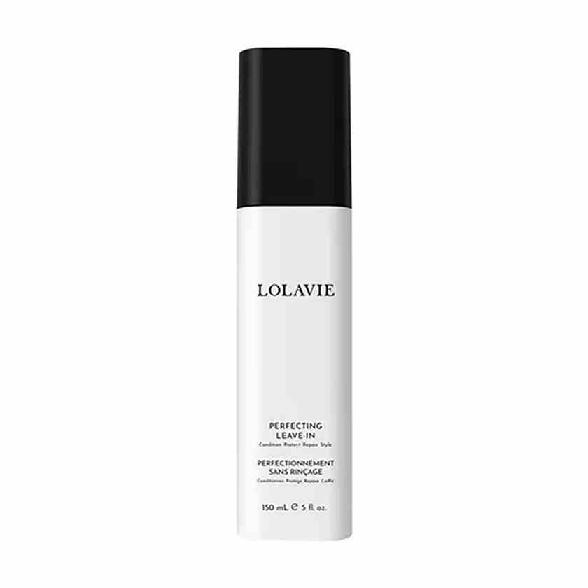 LolaVie Perfecting Leave-In weiße Flasche mit schwarzem Verschluss auf weißem Hintergrund