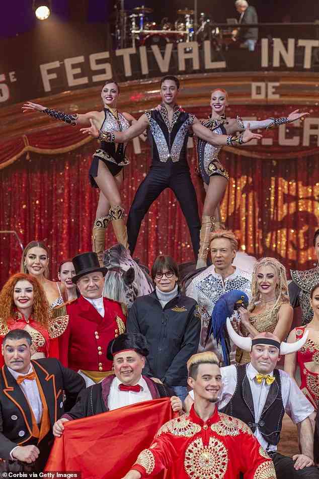 Zauberer Peter Marvey wird dieses Jahr neben dem Clown Mister Lorenzo Carnevale und dem Tigerbändiger Bruno Togni auf der Bühne stehen