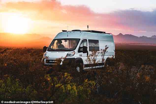Filmemacher Trent ist in seinem Gaming-Van bisher mehr als 100.000 Meilen quer durch Amerika gereist