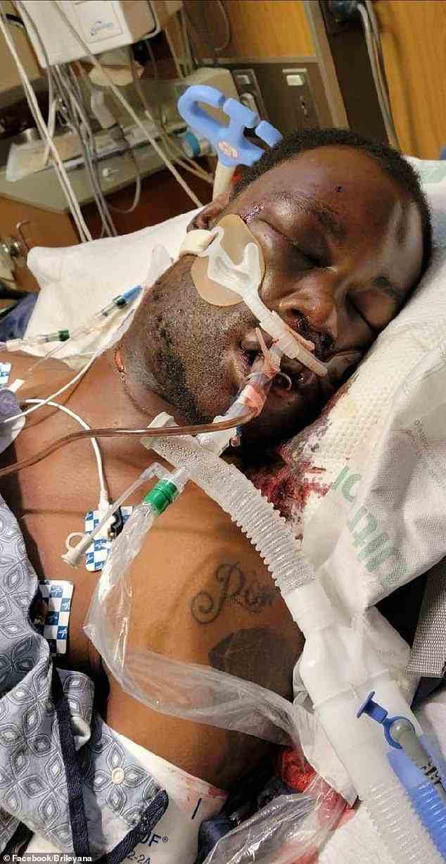Nichols starb im Krankenhaus, nachdem er von fünf Beamten beschimpft, getreten und auf den Kopf geschlagen, dreimal mit einem Metallknüppel geschlagen und zweimal mit Pfefferspray ins Gesicht geschlagen worden war