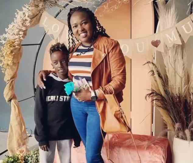 Winnie de Silva, 33, zog aus Kenia nach Australien, und ihr Sohn Leon, 9, (zusammen abgebildet) kam erst vor einem Jahr zu ihr