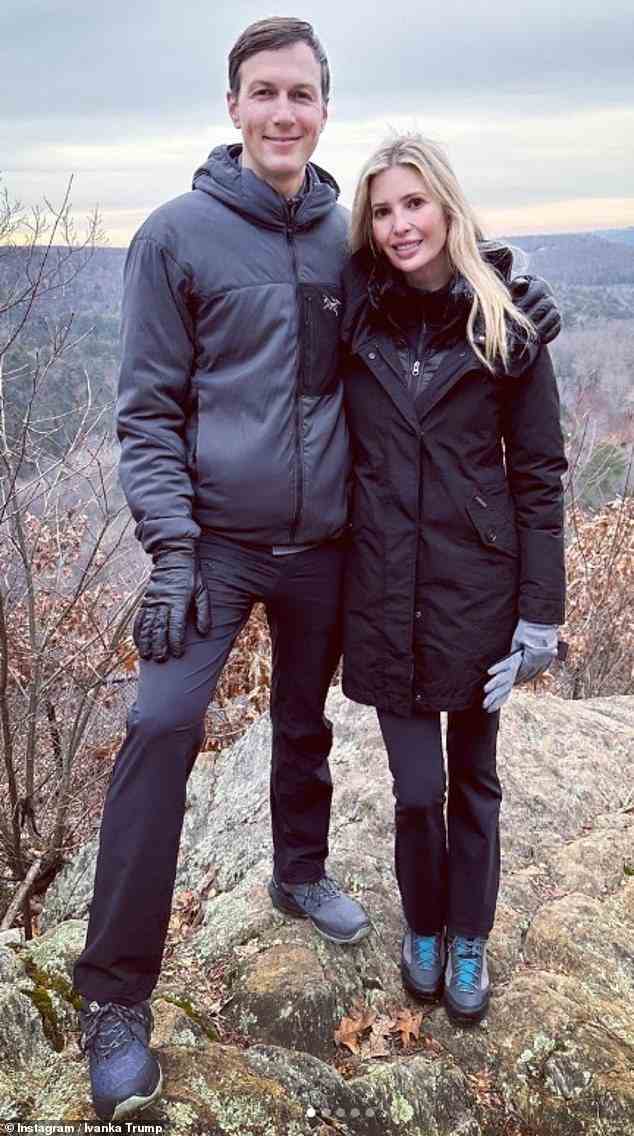 Frau aus der Wildnis!  Ivanka Trump trotzte der Kälte, als sie am Sonntag mit ihrem Ehemann Jared Kushner eine Winterwanderung im Bundesstaat New York genoss