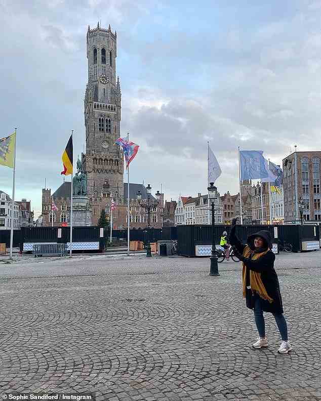 Sophie Sandiford von Gogglebox nimmt sich eine Auszeit vom Fernseher, während sie einen Städtetrip nach Brügge, Belgien, genießt