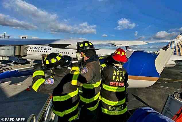 Eine Boeing 757 in Richtung Orlando, Florida, wurde am Freitag am Newark Liberty International Airport von einem Boeing 787 Dreamliner angefahren