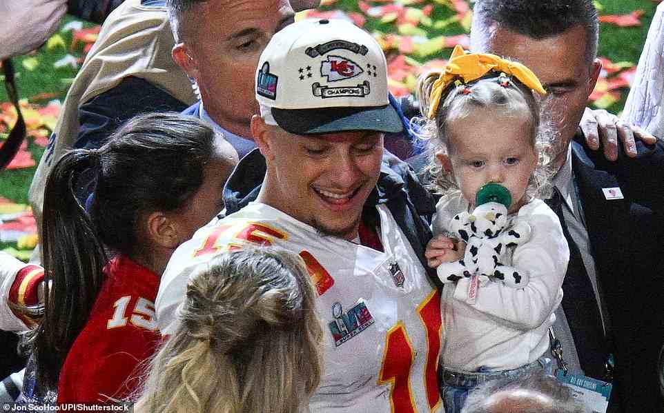 Mahomes celebrates his second Super Bowl title and second Super Bowl MVP with his family on the field