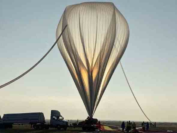 Ein Höhenforschungsballon der NASA