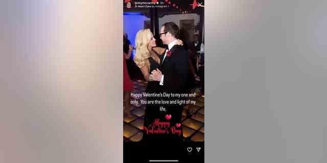 McCarthy teilte ihrem Ehepartner in ihrer eigenen Instagram-Story auch eine Hommage zum Valentinstag mit.