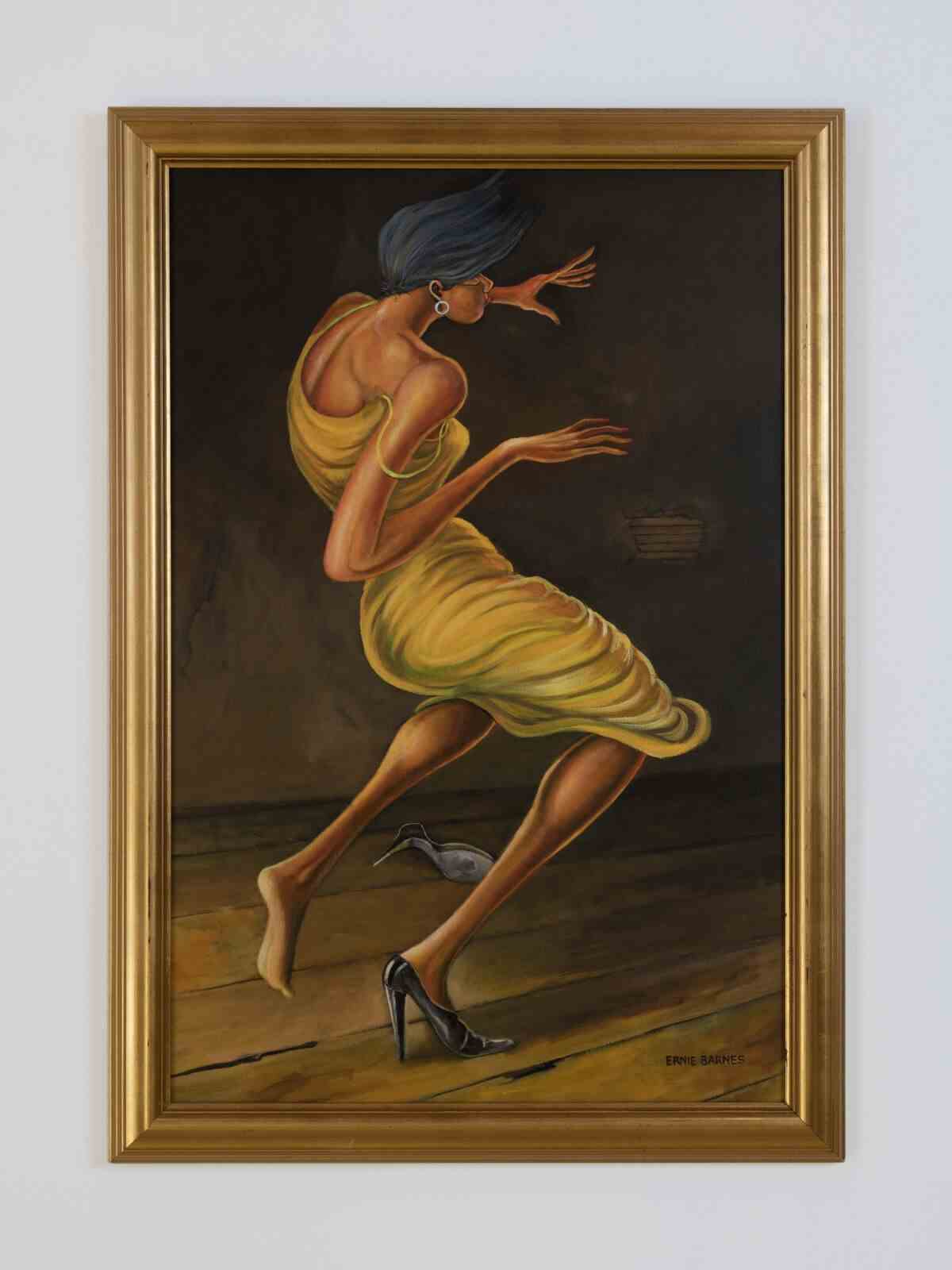 Ein Gemälde einer Frau in einem gelben Kleid, das mit Hingabe tanzt.