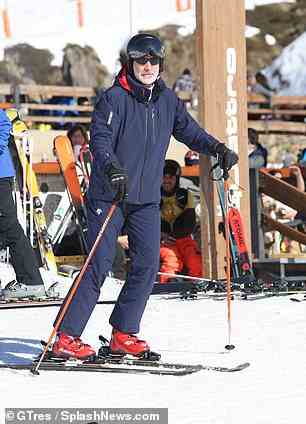 König Felipe auf Skiern