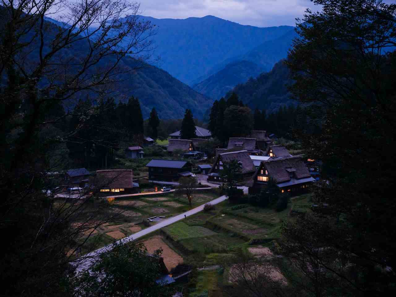 Twilight at Ainokura, Gokayama.