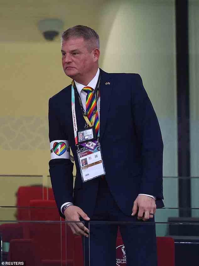 Stuart Andrew, parlamentarischer Unterstaatssekretär für Sport – abgebildet in Katar während der Weltmeisterschaft – enthüllte dem Haus am Donnerstag die Pläne des Weißbuchs