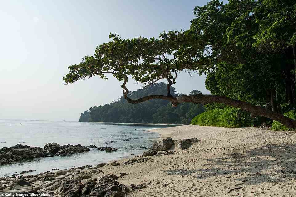 Radhanagar Beach on India’s Havelock Island ranks seventh, with one traveller recommending that travellers ‘stay for the sunset for an unforgettable experience’