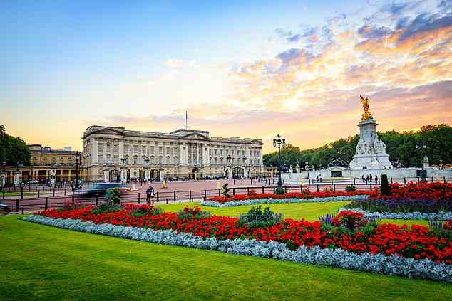 Regal: Der Buckingham Palace (im Bild) ist eine der Stationen der dreitägigen Royal Tour von The Mail on Sunday