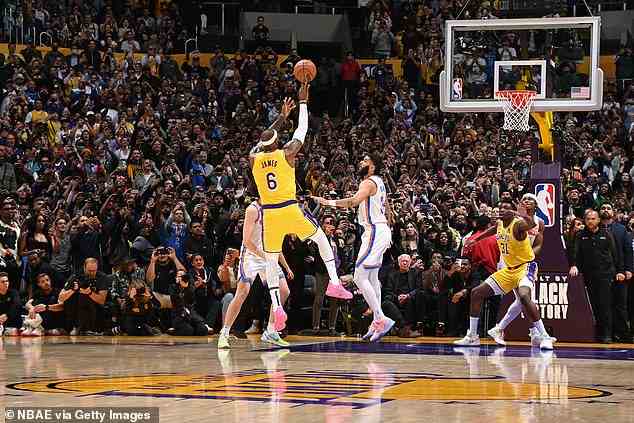 Der Star der Los Angeles Lakers, LeBron James, ist der beste Punktesammler aller Zeiten in der NBA