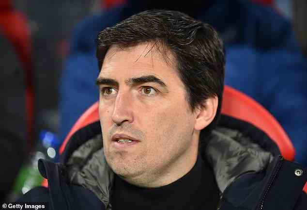 Leeds Suche nach einem Manager geht weiter, nachdem Andoni Iraola sich entschieden hat, bei Rayo Vallecano zu bleiben