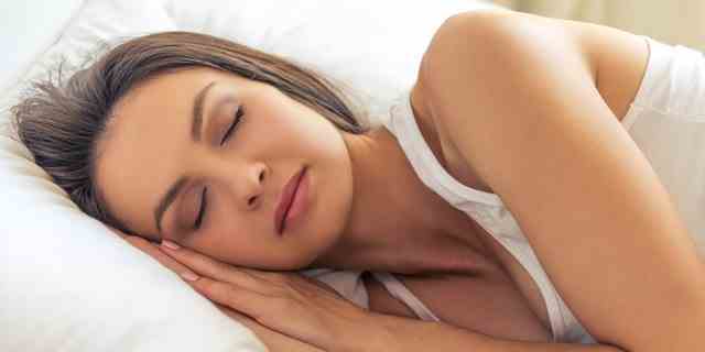 Guter Schlaf kann entscheidende Vorteile für die Herzgesundheit haben.