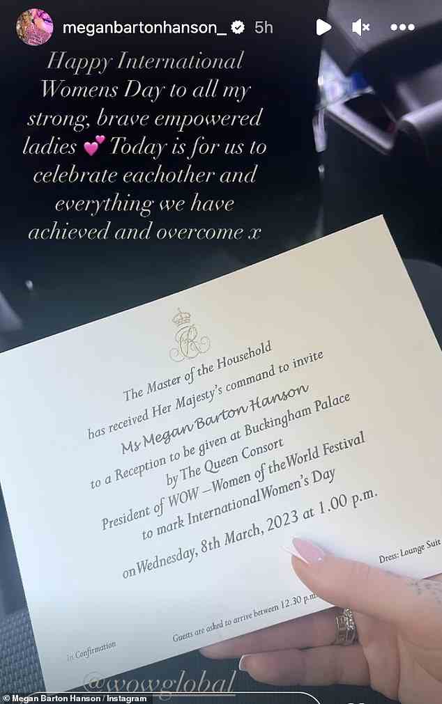 Palast: Megan ging auf Instagram, um einen Einblick in ihren Tag beim Empfang im Buckingham Palace zu geben, und teilte ein Bild ihrer formellen Einladung zu der Veranstaltung