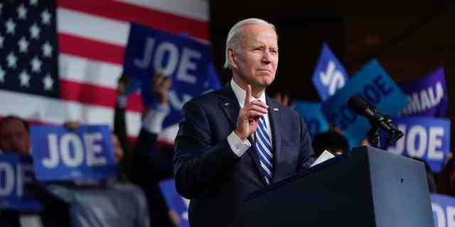 Präsident Joe Biden spricht beim Wintertreffen des Demokratischen Nationalkomitees am Freitag, den 3. Februar 2023, in Philadelphia.  (AP Foto/Patrick Semansky)