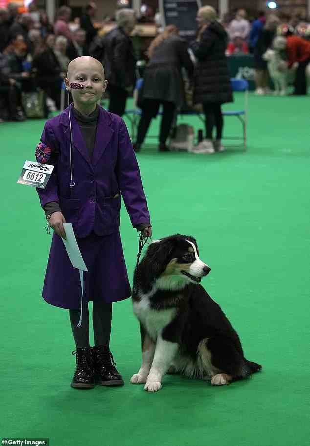 Einer der bewegendsten Momente des diesjährigen Wettbewerbs war, als die achtjährige Freya Harris, die an Krebs im vierten Stadium leidet, in die Arena ging, um mit ihrem Hund Echo anzutreten
