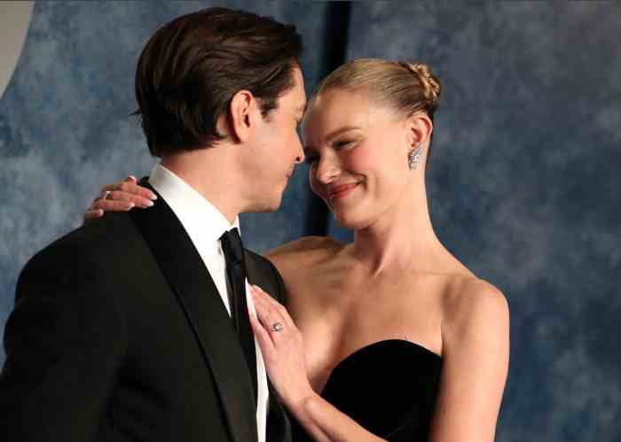 Justin Long und Kate Bosworth lösen Verlobungsgerüchte bei den Oscars 2023 aus