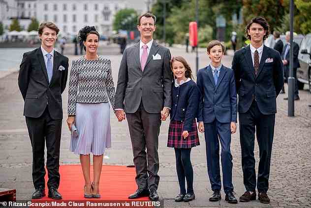 (Von links) Felix, Prinzessin Marie, Prinz Joachim, Athena, Henrik und Nikolai im vergangenen September