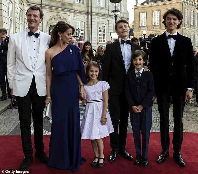 Prinz Joachim, Prinzessin Marie und ihre Kinder Nikolai, Felix, Henrik und Athena im Jahr 2019