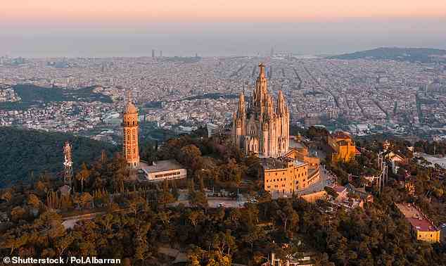 Sonnenschein, erstaunliche Architektur – darunter jede Menge Paläste – und trendige Bars, Löwen werden Barcelona lieben, sagt Inbaal