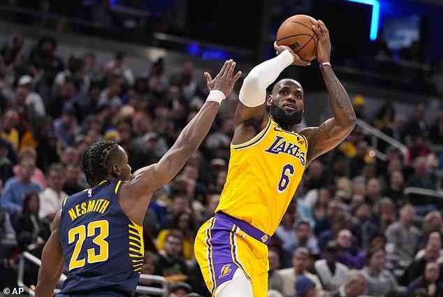 Die Lakers haben sich mit James anständig geschlagen, gingen 6-5 und blieben in der Playoff-Jagd