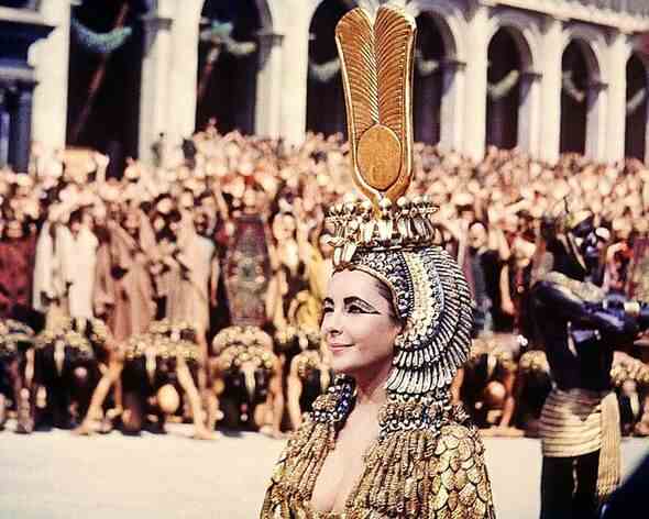 Elizabeth Taylor als Königin des Nils