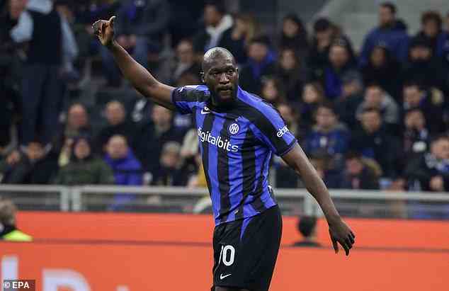 Aubameyang könnte Romelu Lukaku ersetzen, der von Chelsea an Inter Mailand ausgeliehen ist