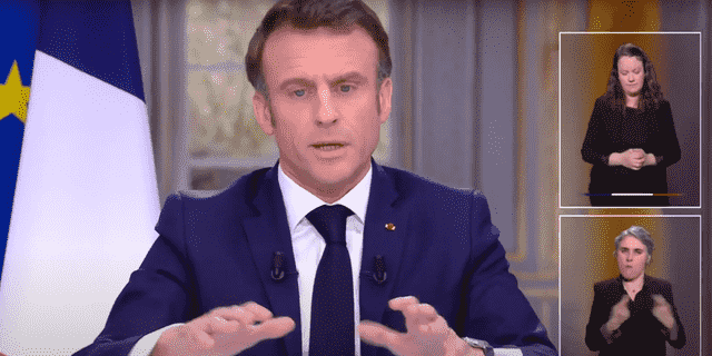 Social-Media-Nutzer waren empört über einen Clip des französischen Präsidenten Emmanuel Macron, der inmitten der Rentenproteste eine Luxusarmbanduhr abzunehmen schien.