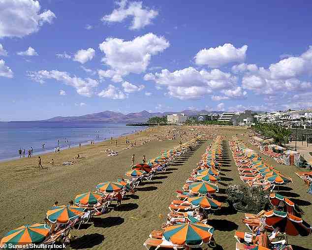 Lanzarote hält an seinem Bestreben fest, die Insel von zu vielen Touristen zu „entsättigen“ und weniger abhängig von britischen Besuchern zu werden
