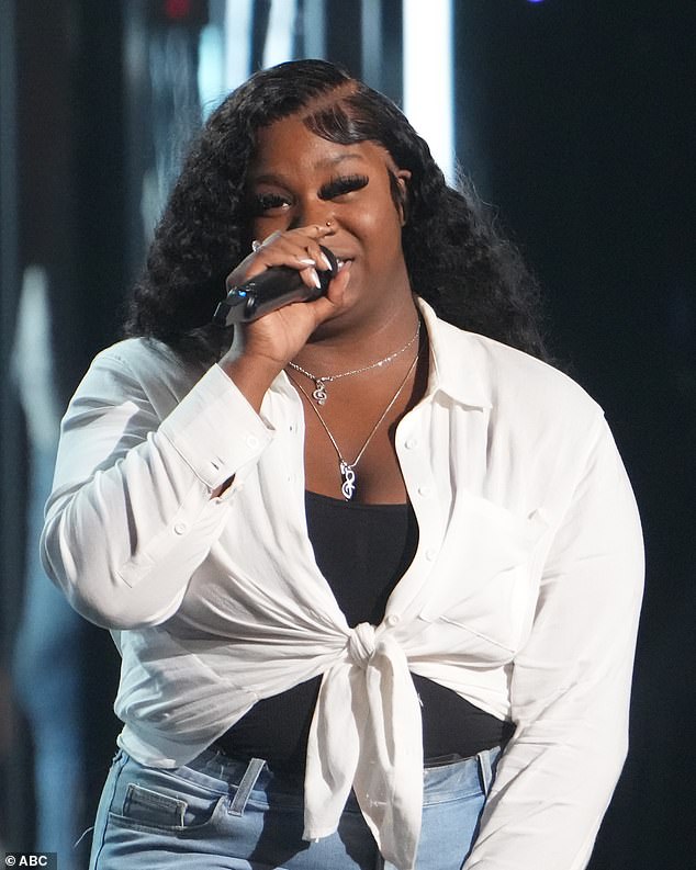 Kya: 21-year-old Austin, Texas native Kya Monee sang And I Am Telling You by Jennifer Hudson, which brought the judges to their feet