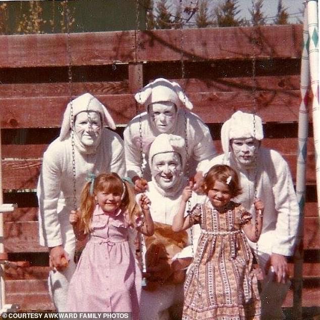 Auf diesem Familienfoto ist klar, dass dich irgendein Hase liebt