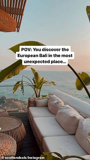 Die Reiseblogger Scott und Sal aus Großbritannien begeisterten Tausende, nachdem sie ihren Aufenthalt in Dhërmi dokumentierten, das sie als „unterschätzt“ und „europäisches Bali“ bezeichneten.
