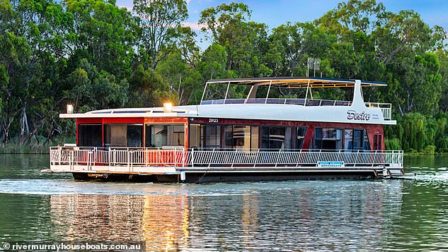 Traditionelle Hausboote auf dem Murray River, wie das abgebildete, bieten „geräumigen Komfort“, verrät Sarah