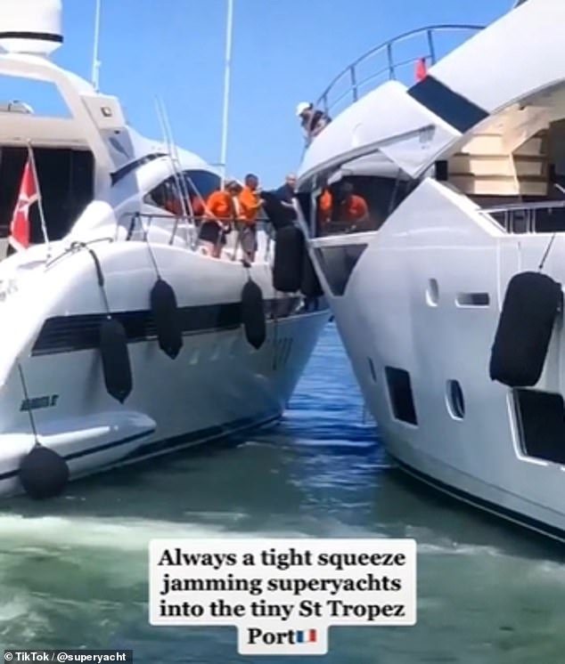 Zwei Yachten geraten beim Versuch, in St. Tropez anzudocken, aneinander.  TikToker @superyacht, der einen Clip des Vorfalls hochgeladen hat, hielt es für ein „Superyacht-Sandwich“.