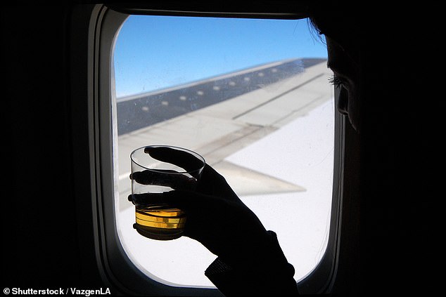 Laut dem Präsidenten des Verbands der Flugbegleiter sollten Sie den Rufknopf nicht verwenden, um nach einem Getränk zu fragen