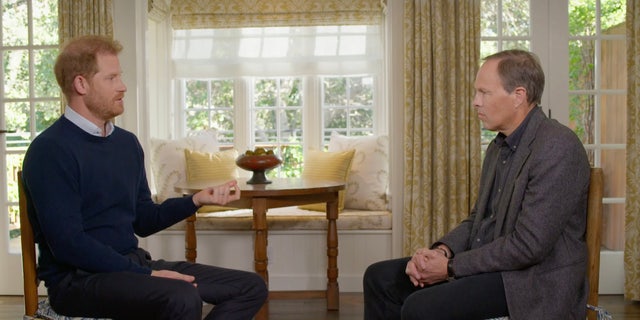 Prinz Harry sagte Tom Bradby von ITV, dass er versucht habe, seine Familie zu erreichen.