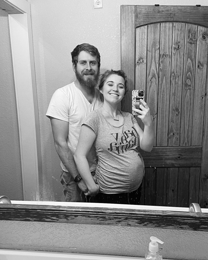 Schwangere Joy-Anna Duggar teilt Update zu Baby Nr. 3: „Ziemlich aufgeregt“