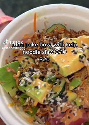 Sie zahlten auch 20 Dollar für eine Thunfisch-Poke-Schüssel (gesehen) und 18 Dollar für Pad Thai mit Tofu