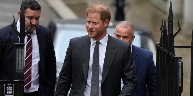 Prinz Harry am Dienstag vor dem High Court in London