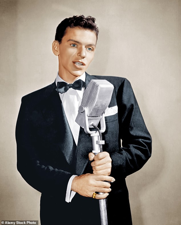 Kurz nach dem Krieg, als Schlagersänger wie Frank Sinatra für ihre seidigen Stimmen berühmt waren, waren Lead-Vocals in Hits im Durchschnitt fünf Dezibel lauter als die Hintergrundmusik