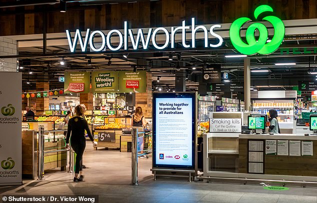 Die neue Woolworths-Überholung in Westaustralien führte dazu, dass die großen Säulen des Geschäfts in der Mitte der Laufwege positioniert wurden
