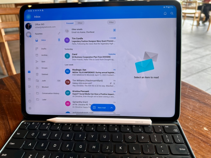OnePlus Pad showing Outlook