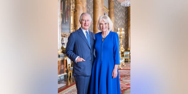 König Charles Queen Consort Camilla im königlichen Porträt