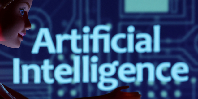 Die Wörter "künstliche Intelligenz" im Hintergrund mit Roboterfigur in der Ecke