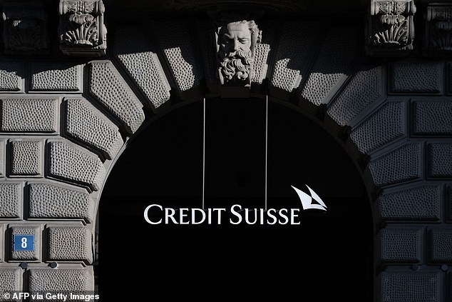 An den Rand gedrängt: Die Credit Suisse sagte, dass Kunden erstaunliche 55 Mrd